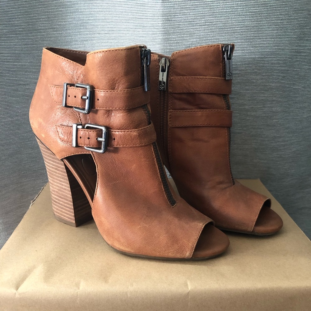 Jessica Simpson booties